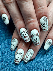 Marilyn formájú körmök 20211216_141540.jpg [Készült: 2021. 12. 16. - samsung SM-A505FN]